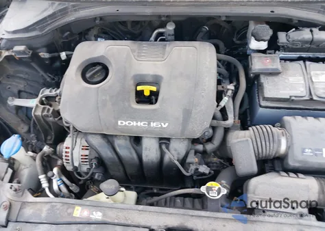 2017 Hyundai Elantra Se z USA, uszkodzony, nr VIN 5NPD74LF0HH068897